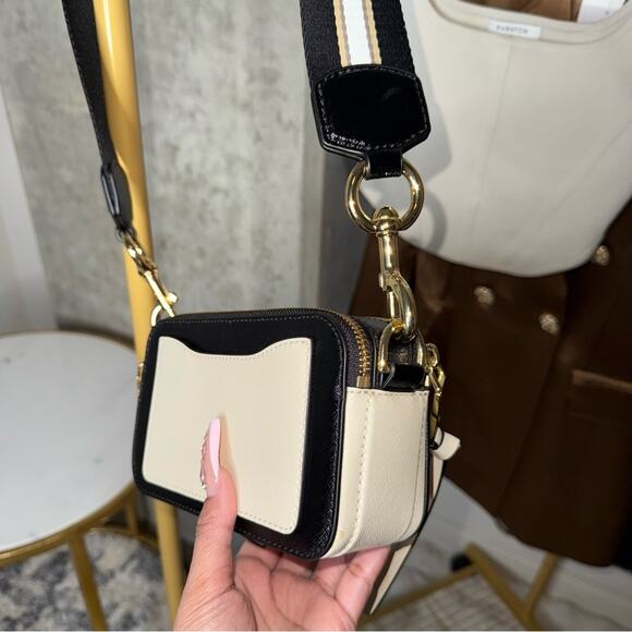 New Marc Jacobs Off-White “The Snapshot” Shoulder Bag - Picture 16 of 16
